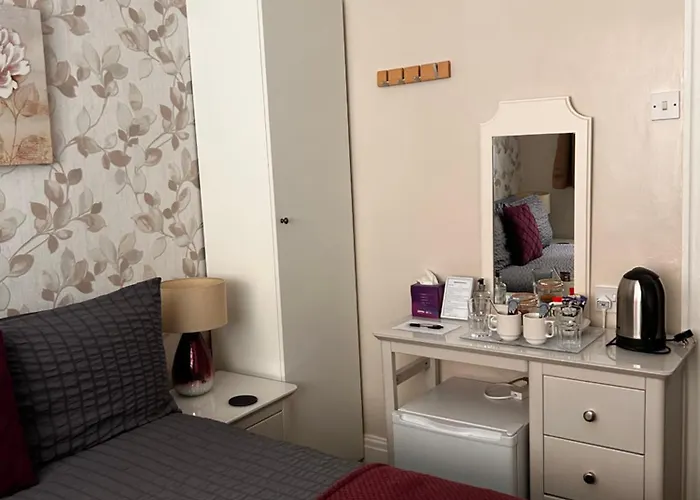 The Inglewood Hotel *Adults Only*